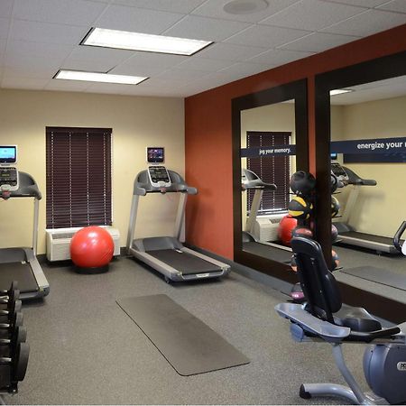 Hampton Inn Raleigh Capital Blvd North Ngoại thất bức ảnh