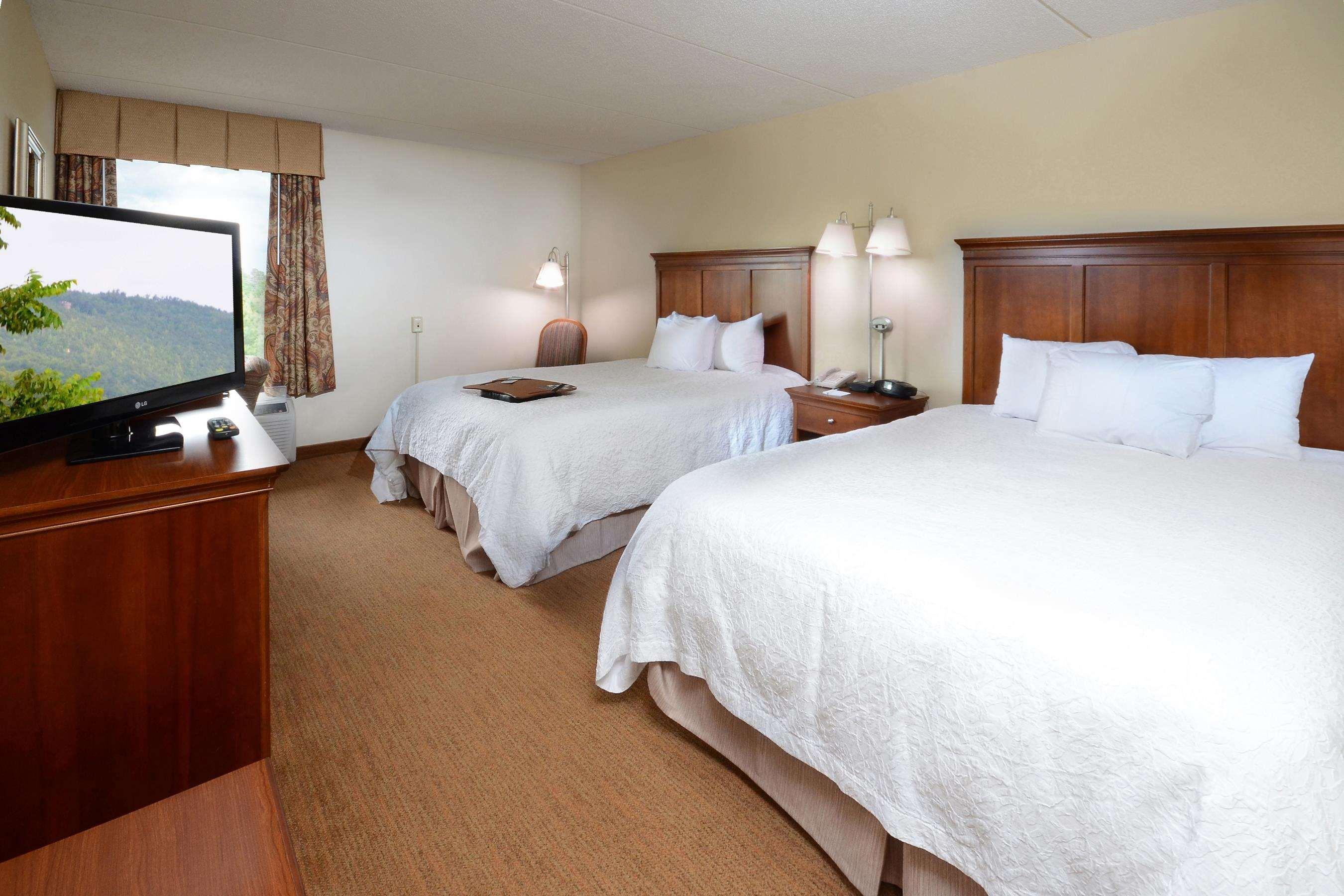 Hampton Inn Raleigh Capital Blvd North Ngoại thất bức ảnh