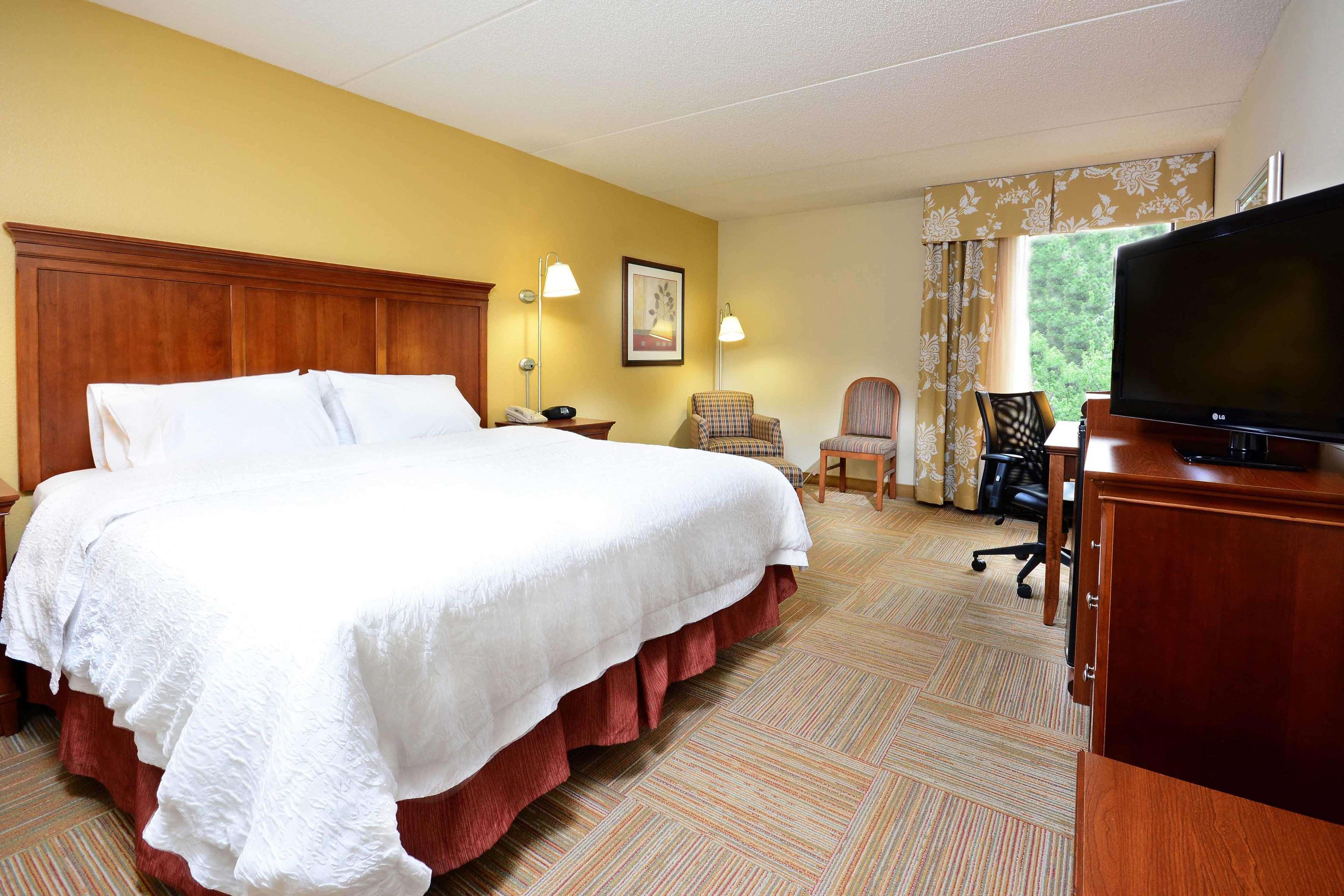 Hampton Inn Raleigh Capital Blvd North Ngoại thất bức ảnh