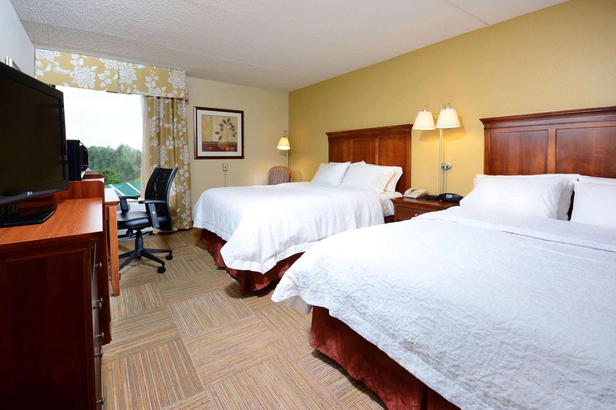 Hampton Inn Raleigh Capital Blvd North Ngoại thất bức ảnh