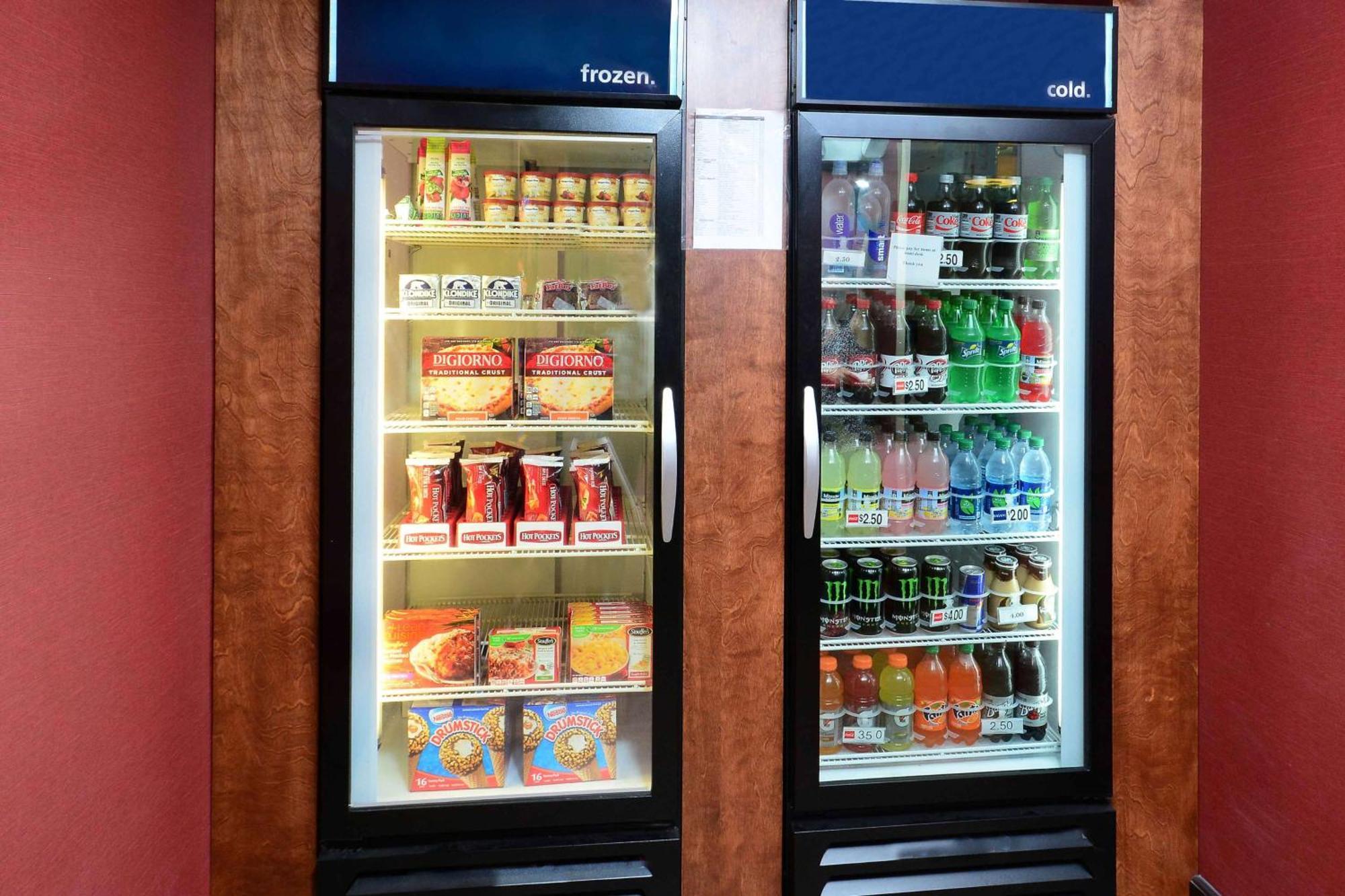 Hampton Inn Raleigh Capital Blvd North Ngoại thất bức ảnh